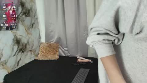 lana online show from December 19, 2:18 am