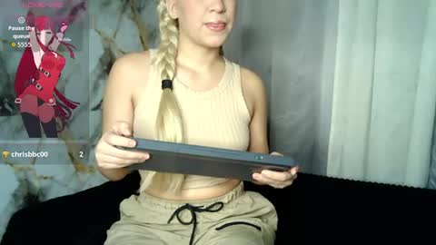 lana online show from July 26, 12:19 am