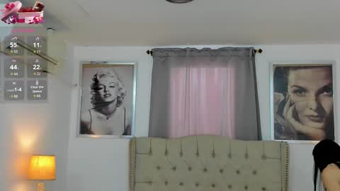 Ariana Reyes online show from September 25, 1:04 pm