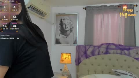 Ariana Reyes online show from October 28, 12:52 pm