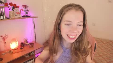 Eliise online show from April 29, 8:07 am