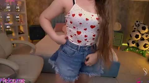 Snapshot of beautyfultata chatting on July 4, 6:08 am BeautyfulTata online show from July 4, 6:08 am