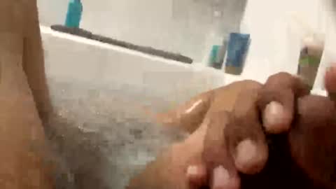 Snapshot of beautyinyoursmile chatting on January 8, 9:53 am love2seeudear online show from January 8, 9:53 am