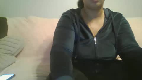 Snapshot of beautyloves chatting on November 14, 3:55 pm Beauty online show from November 14, 3:55 pm