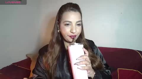 beautymoon26 online show from April 26, 2:53 am