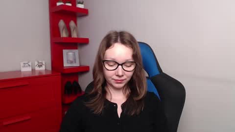 Zoe online show from January 13, 7:21 am