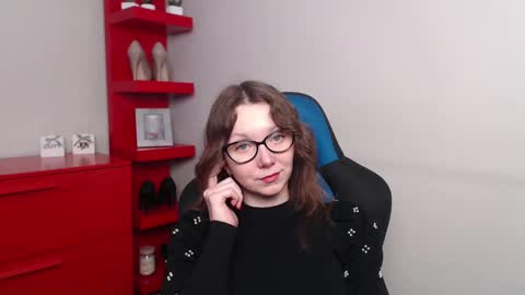 Zoe online show from January 15, 6:33 am