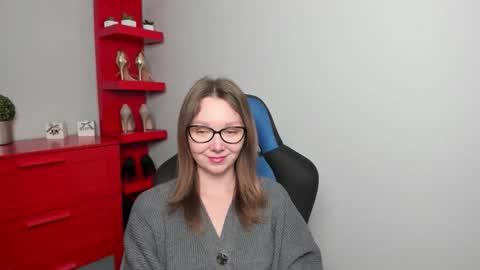 Zoe online show from October 15, 5:40 am