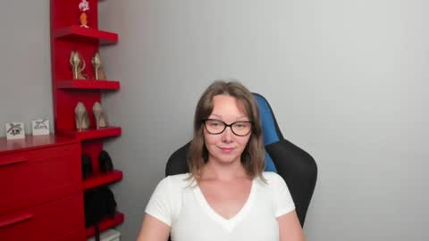 Zoe online show from July 13, 8:50 am