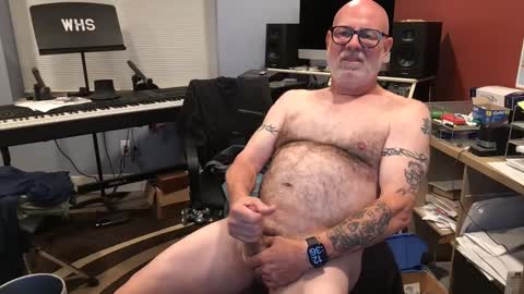 Snapshot of beavermower chatting on October 2, 5:36 am beavermower online show from October 2, 5:36 am