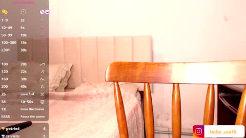 Snapshot of bebe_sua chatting on January 19, 2:25 am Jennifer online show from January 19, 2:25 am