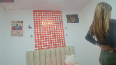 Snapshot of bebesitodavis chatting on November 24, 3:23 pm bebesitodavis online show from November 24, 3:23 pm