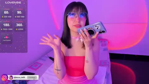 Snapshot of becca_be_ chatting on September 19, 3:41 am Becca is here online show from September 19, 3:41 am