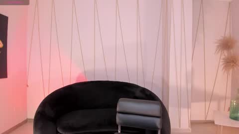 Am Becca online show from March 17, 11:57 am