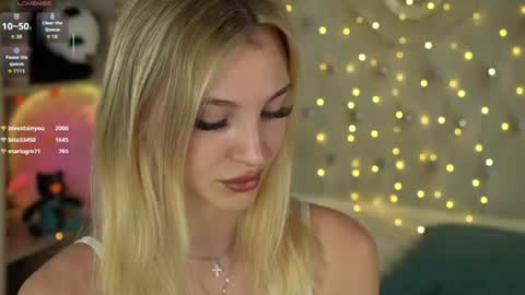 Melissa online show from June 10, 12:15 pm