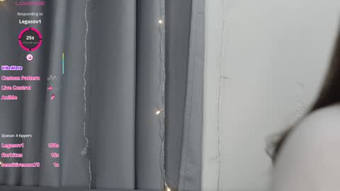 BeckyMartens come join me on    while im offline here  online show from November 15, 2:42 am