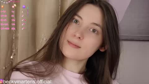 Snapshot of beckymartens chatting on May 3, 3:45 am BeckyMartens come join me on while im offline here online show from May 3, 3:45 am