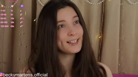 Snapshot of beckymartens chatting on June 4, 3:12 am BeckyMartens come join me on while im offline here online show from June 4, 3:12 am