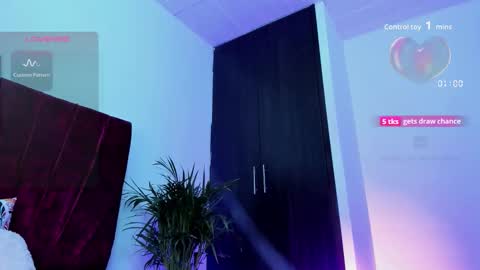 beckyrogue_44 online show from November 20, 9:31 am