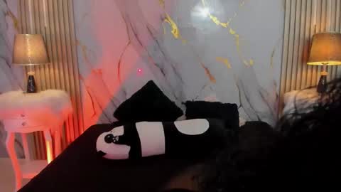 B E C K Y online show from November 9, 1:53 pm