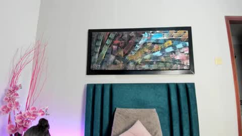 Snapshot of beckyvidal chatting on October 31, 12:11 am BeckyVidal online show from October 31, 12:11 am