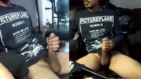 hungnheavy online show from July 24, 1:31 pm