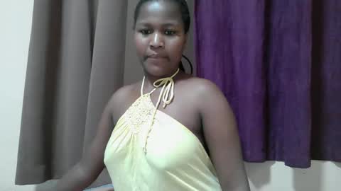Snapshot of bee_arrie chatting on September 13, 7:13 pm nasha online show from September 13, 7:13 pm