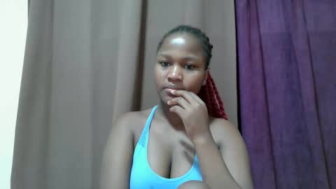 Snapshot of bee_arrie chatting on November 19, 8:14 am nasha online show from November 19, 8:14 am