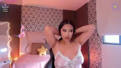 BELLA online show from July 1, 12:18 pm