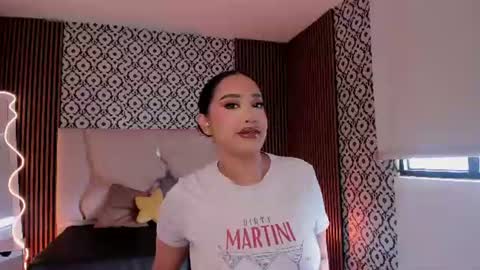 BELLA online show from July 23, 12:58 pm