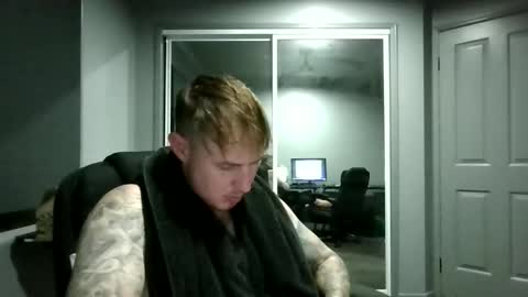 beelzebubxo online show from October 18, 10:05 am