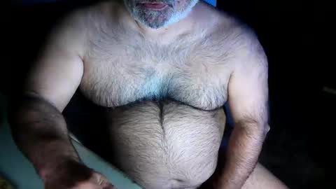 Snapshot of beers19 chatting on October 11, 6:34 am beers19 online show from October 11, 6:34 am