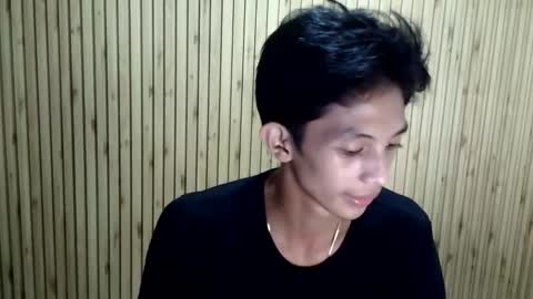 Snapshot of bejjs_08 chatting on November 28, 2:20 pm brandonjames online show from November 28, 2:20 pm