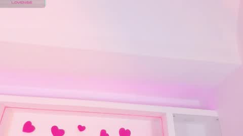 Snapshot of belajones chatting on November 21, 4:00 am Bela online show from November 21, 4:00 am