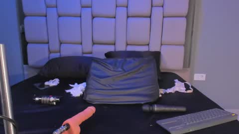 Bella online show from July 3, 5:25 am
