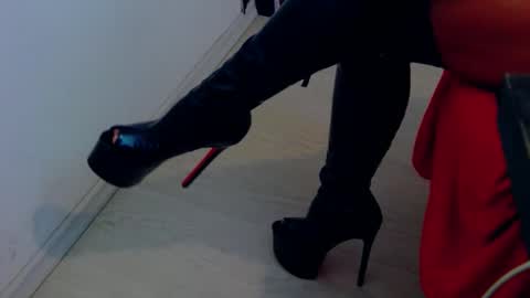 Snapshot of belatrixdomme chatting on May 16, 6:21 am BelatrixDomme online show from May 16, 6:21 am