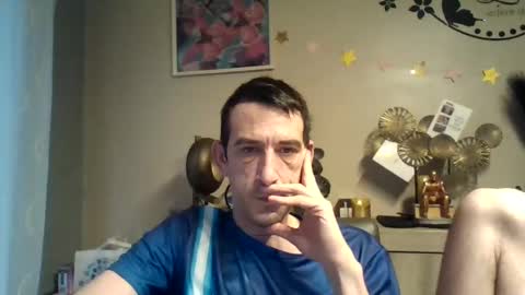 Snapshot of belgianboy33 chatting on January 5, 8:11 am Dreamcock online show from January 5, 8:11 am