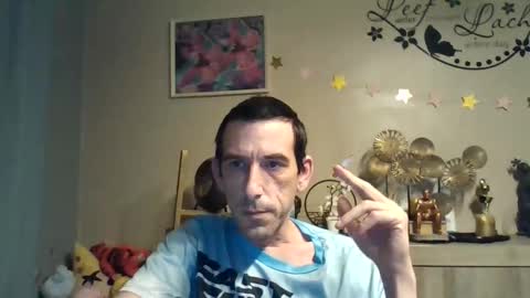 Snapshot of belgianboy33 chatting on October 16, 1:50 am Dreamcock online show from October 16, 1:50 am