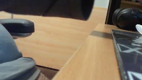 belgianfatcock online show from February 3, 11:47 pm