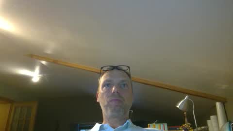 Snapshot of belgianordenary chatting on December 17, 3:18 pm belgianordenary online show from December 17, 3:18 pm