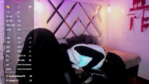 Snapshot of belinda_ws chatting on February 28, 7:35 pm Bella online show from February 28, 7:35 pm