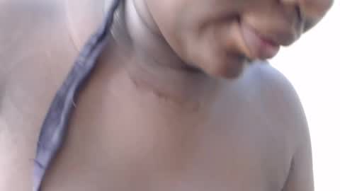 belindakeysha online show from February 20, 6:26 am