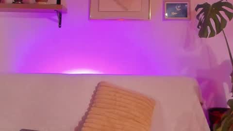 Snapshot of belindareyes chatting on November 20, 11:48 pm Bel online show from November 20, 11:48 pm