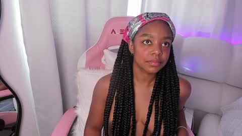 Snapshot of belkis_mills chatting on January 18, 7:48 pm Belkis online show from January 18, 7:48 pm