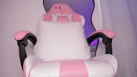 Snapshot of belkis_mills chatting on January 18, 10:49 pm Belkis online show from January 18, 10:49 pm