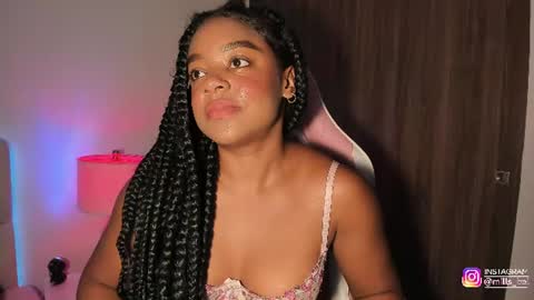 Snapshot of belkis_mills chatting on July 17, 3:29 pm Belkis online show from July 17, 3:29 pm