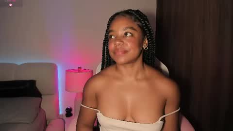 Snapshot of belkis_mills chatting on July 29, 1:42 pm Belkis online show from July 29, 1:42 pm