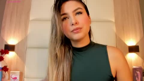 Bella cam online show from July 11, 12:30 pm