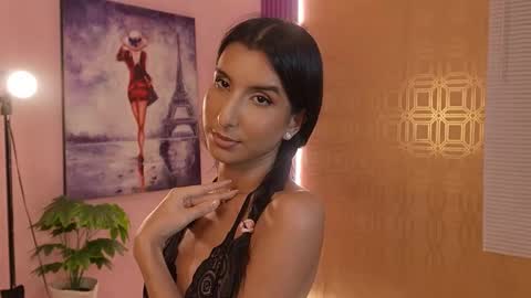 Snapshot of bella19__ chatting on November 26, 11:06 pm bella19 online show from November 26, 11:06 pm