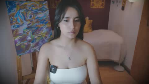 Snapshot of bella_669 chatting on December 1, 12:04 am Bella 669 online show from December 1, 12:04 am